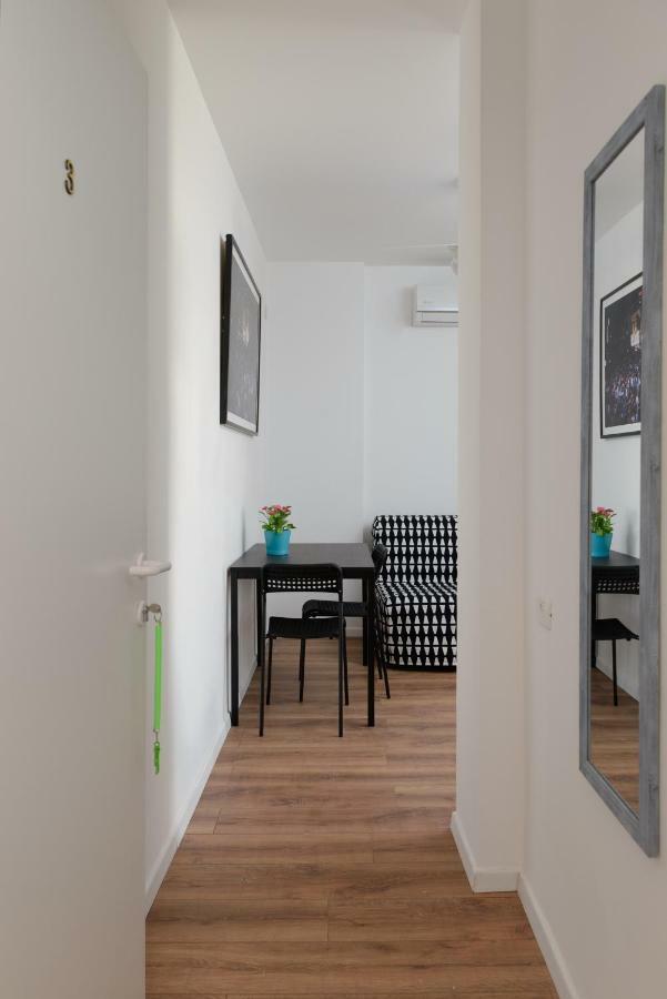 בת ים 3 Herzel Beach Apartment מראה חיצוני תמונה